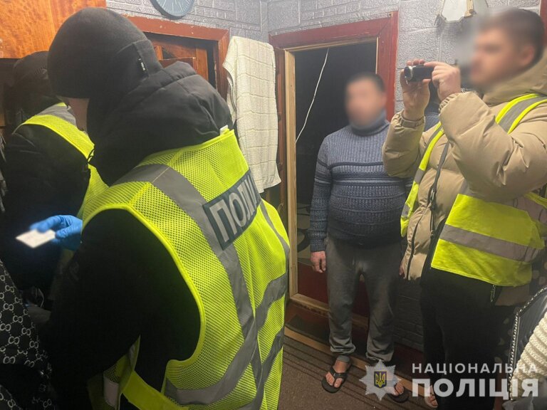 У Житомирі поліцейські затримали причетних до розбійного нападу