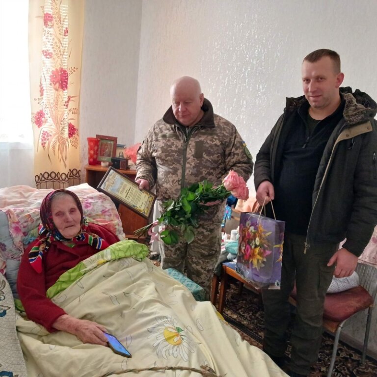 105 років виповнилося чудовій та мудрій жінці Мальцевій Надії Павлівні, жительці с. Кидани Овруцької громади
