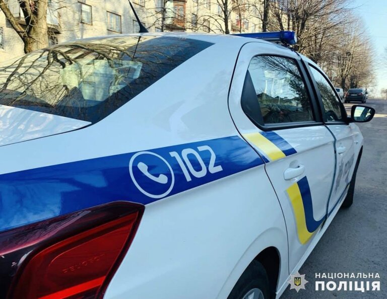 У Житомирі поліцейські викрили причетного до крадіжки з приватного будинку