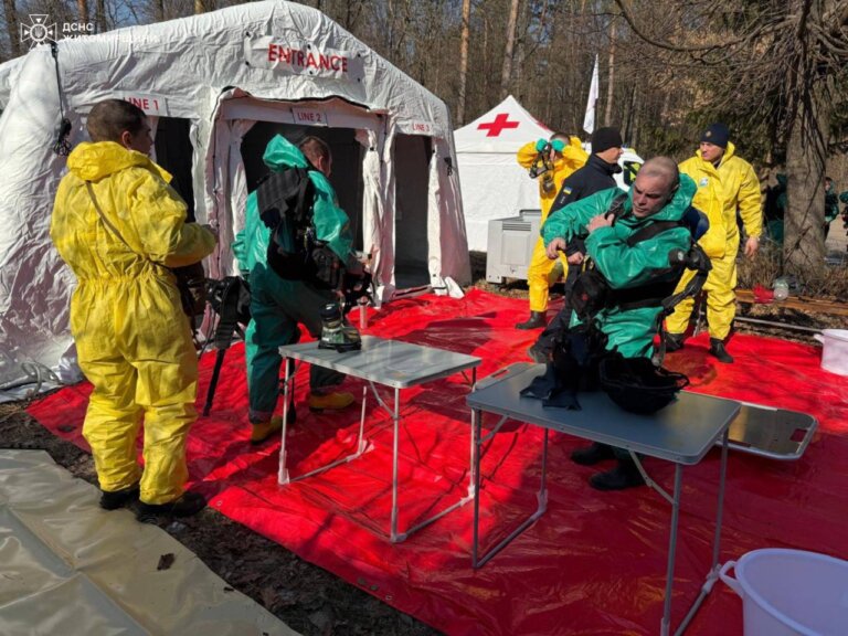 Житомирські рятувальники на варті безпеки!