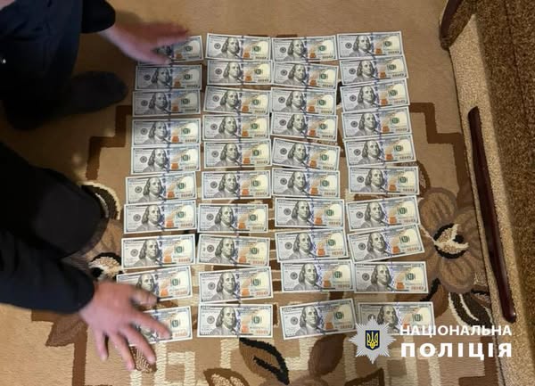 П’ять статей КК України інкримінували для «смотрящого» виправної колонії Житомирської області та його спільників