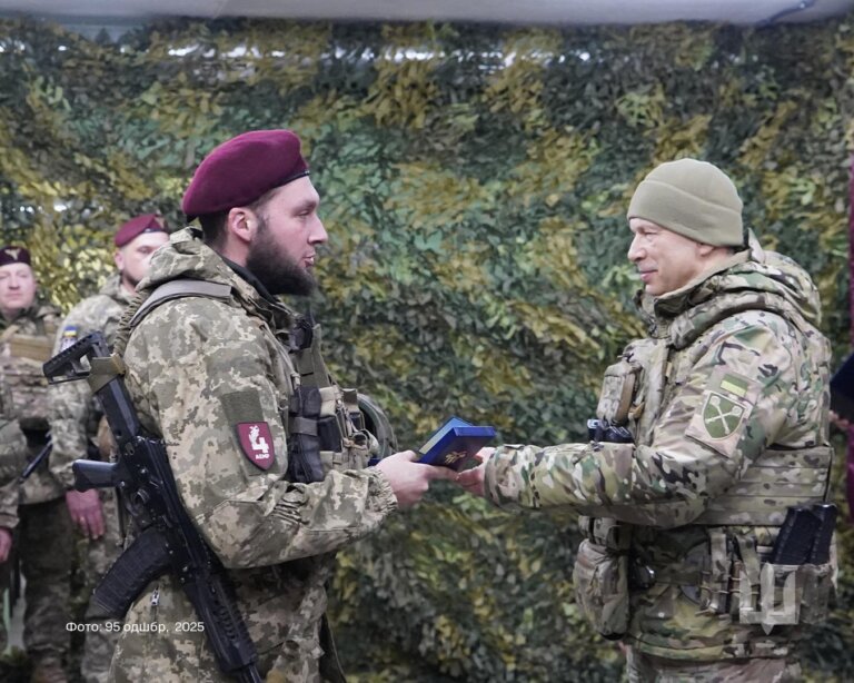 “Я росіян вже давно не бачив, північнокорейців повно”, – розказує про бойові будні на Курщині десантник 95 бригади ДШВ Богдан