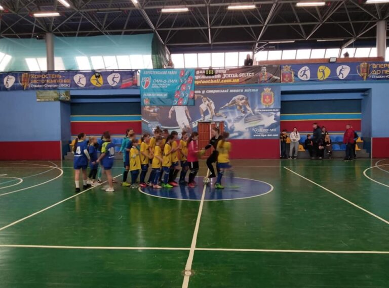 На спортивній базі стадіону «Спартак» розпочався відкритий Чемпіонат області з футзалу серед дівчат