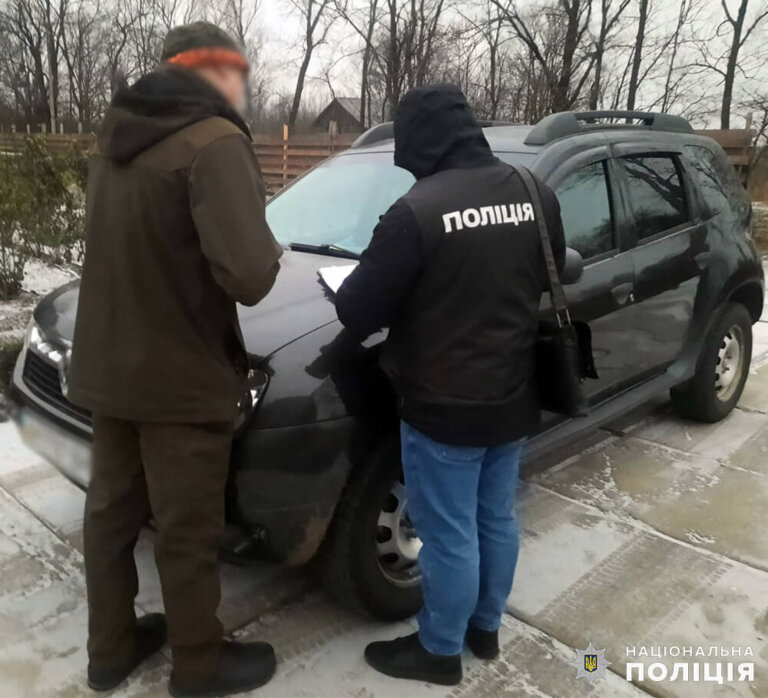 Підприємцю та його спільникам, що захопили родючі землі у Житомирській області вартістю понад 22 млн грн, повідомили про підозру