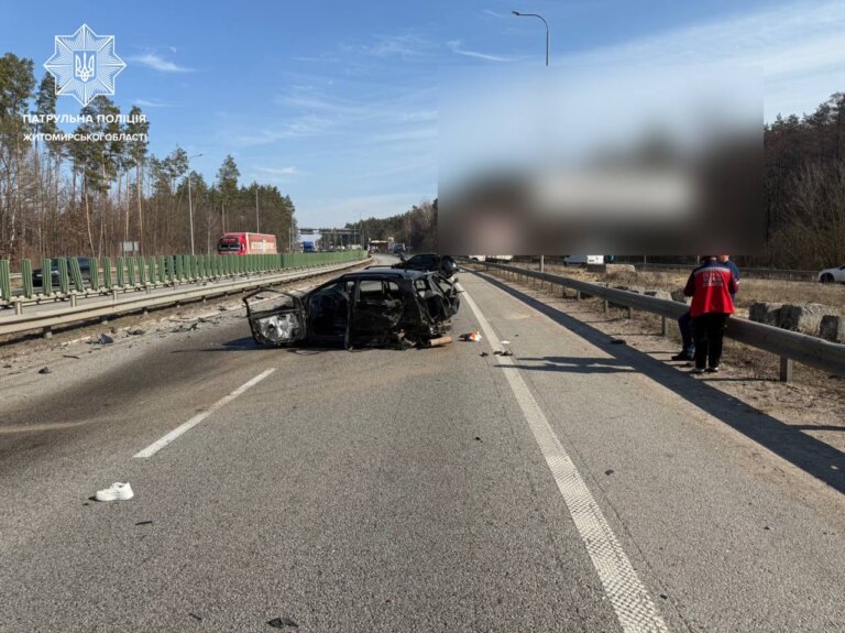 До уваги водіїв! Рух транспорту автодороги М-06 Київ — Чоп частково ускладнений в обох напрямках!