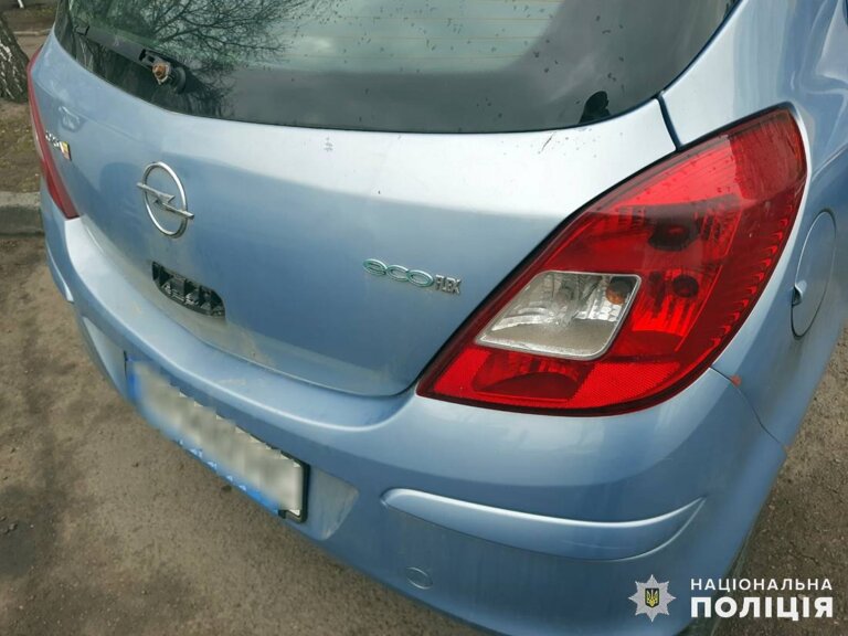 У Житомирі поліція встановлює обставини травмування автомобілем пішохода