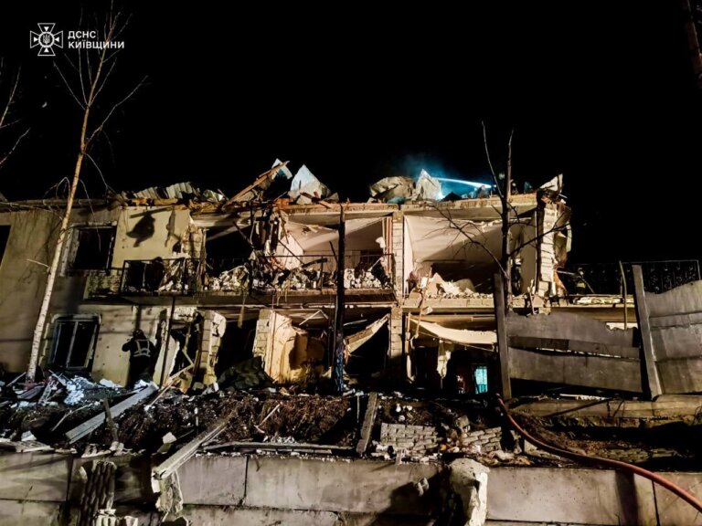 Київщина: ліквідовано наслідки нічної російської атаки