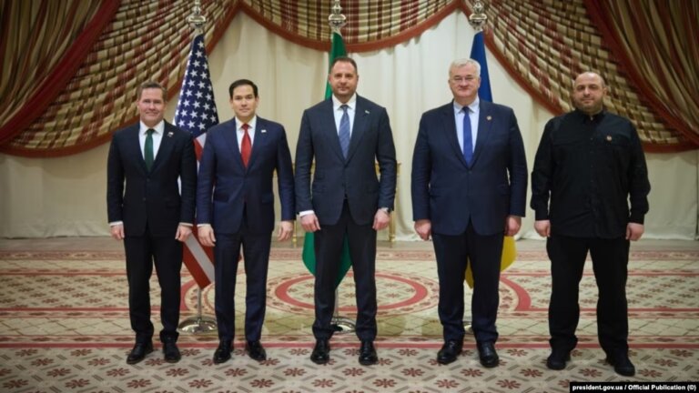 Україна погодилася на пропозицію США негайно запровадити тимчасове припинення вогню