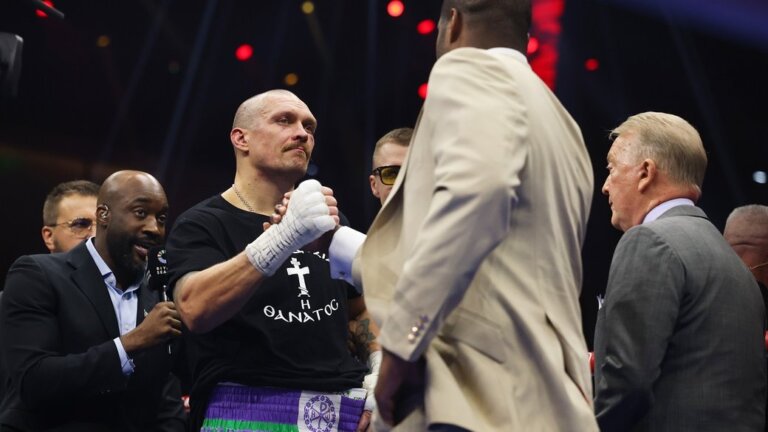 Усик – Дюбуа 2 офіційно! Чемпіони світу з боксу в надважкій вазі Олександр Усик та Даніель Дюбуа проведуть другий очний поєдинок