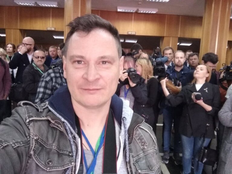 Сьогодні свій День народження святкує Руслан Мороз – талановитий журналіст, яскравий актор та громадський діяч!