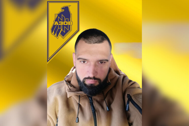 «Не забрали на полі бою, але вкрали на кладовищі»: у Житомирі осквернили могилу Героя Кирила Жукова