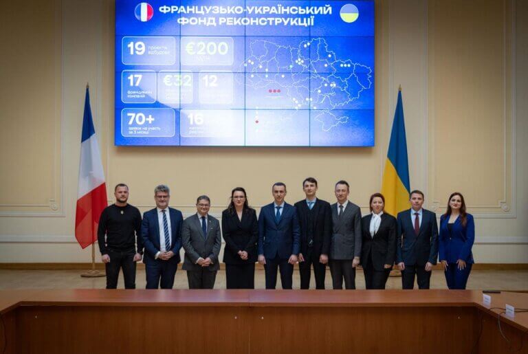 Україна та Франція підписали угоду про розвиток телемедичних мереж в Житомирській області