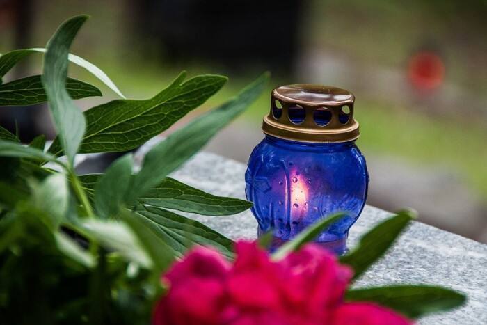 Цьогоріч поминальні дні на всіх цвинтарях нашої громади відбудуться 27 квітня 2025 року, а на Чеському цвинтарі – 5 травня