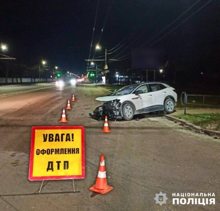 У Житомирі в ДТП травмовано шістьох людей, у тому числі трьох дітей: поліція встановлює обставини