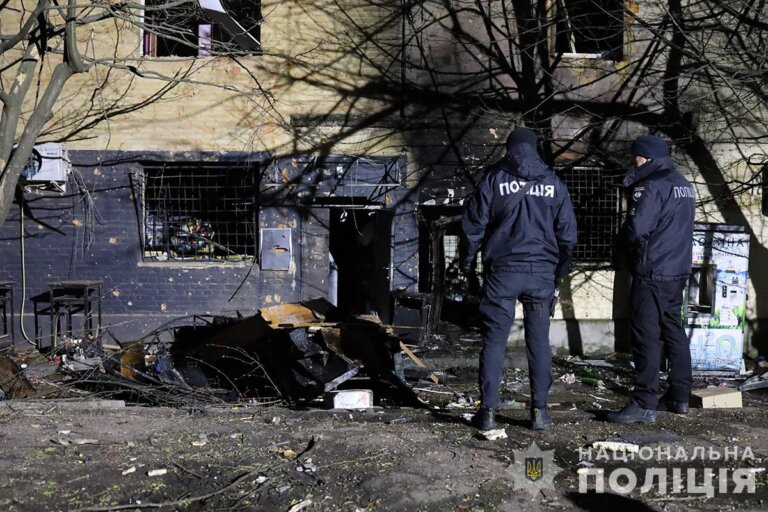 На Житомирщині поліцейські документують наслідки російської агресії