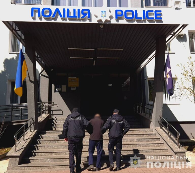 У Житомирі поліцейські затримали підозрюваного у замаху на вбивство