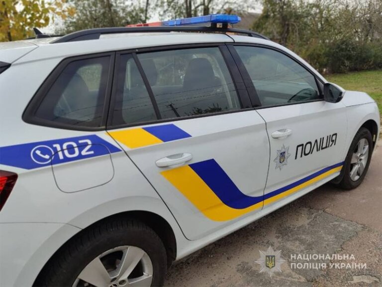 Бердичівські поліцейські повідомили про підозру у травмуванні співмешканки жителю райцентру