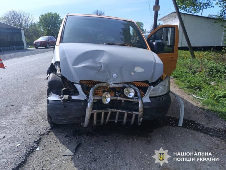 На Звягельщині поліцейські розслідують ДТП з травмуванням чотирьох чоловіків
