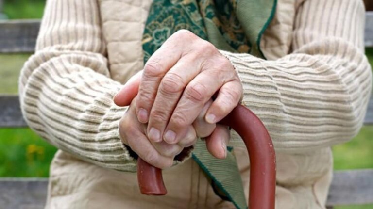 Жителя Житомирщини засуджено до 9 років позбавлення волі за напад на пенсіонерку та крадіжки