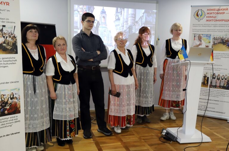 У Житомирі День відкритих дверей влаштувало товариство «ВІДЕРГЕБУРТ»