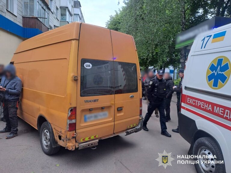 У Житомирі в ДТП загинула жінка: поліцейські встановлюють обставини