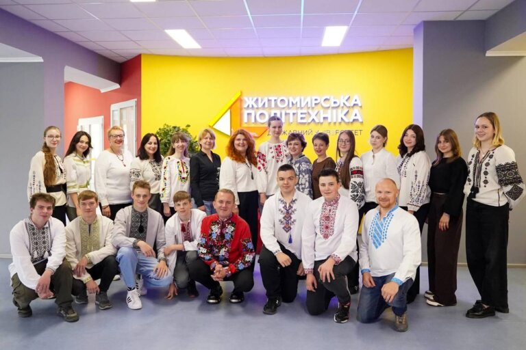 Вітаємо переможців Всеукраїнського конкурсу-захисту науково-дослідницьких робіт учнів-членів МАН України!