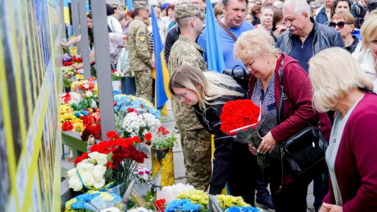 Сьогодні ми відзначаємо День Героїв
