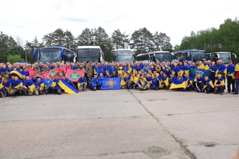 Сьогодні відбувся другий етап, під час якого 307 наших громадян повернулися додому