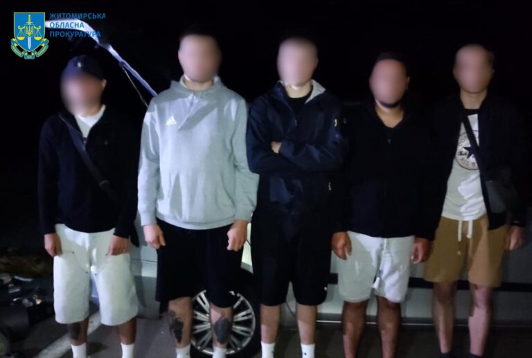Жителю Київщини повідомлено про підозру у сприянні незаконному переправленню осіб через державний кордон