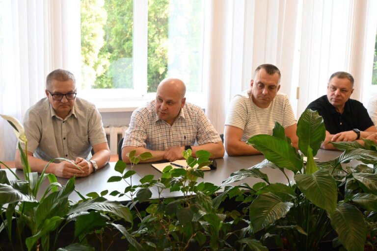 Діти загиблих та поранених військовослужбовців з Баранівської громади поїдуть на відпочинок до Франції та Естонії