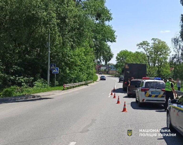 У Житомирі поліція встановлює обставини ДТП з травмуванням дитини
