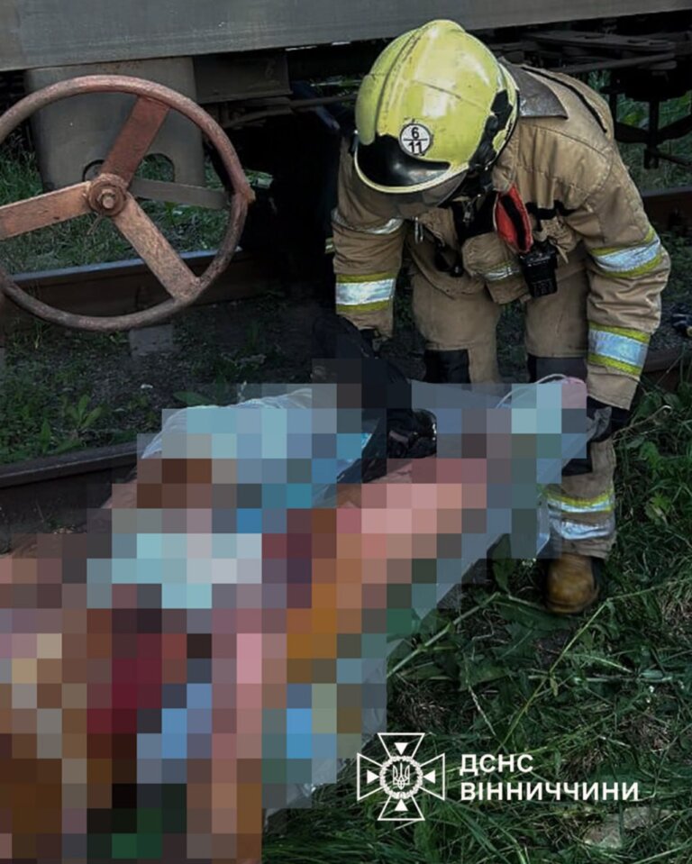Вінниччина: внаслідок ураження електричним струмом на вагоні потяга постраждав підліток