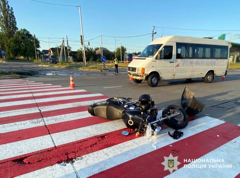 У Коростені поліція з’ясовує обставини ДТП, в якій постраждав мотоцикліст