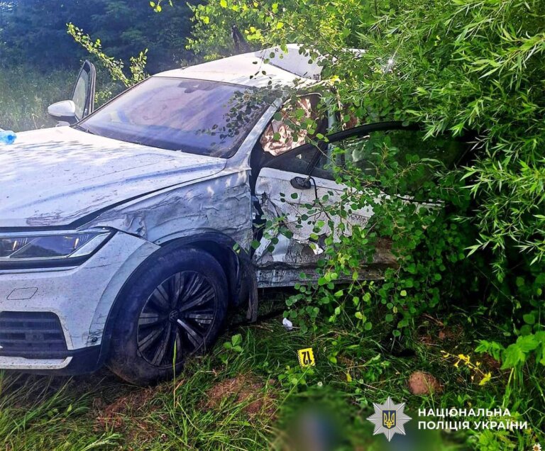 Неподалік Бердичева в ДТП загинув водій позашляховика: поліція встановлює обставини