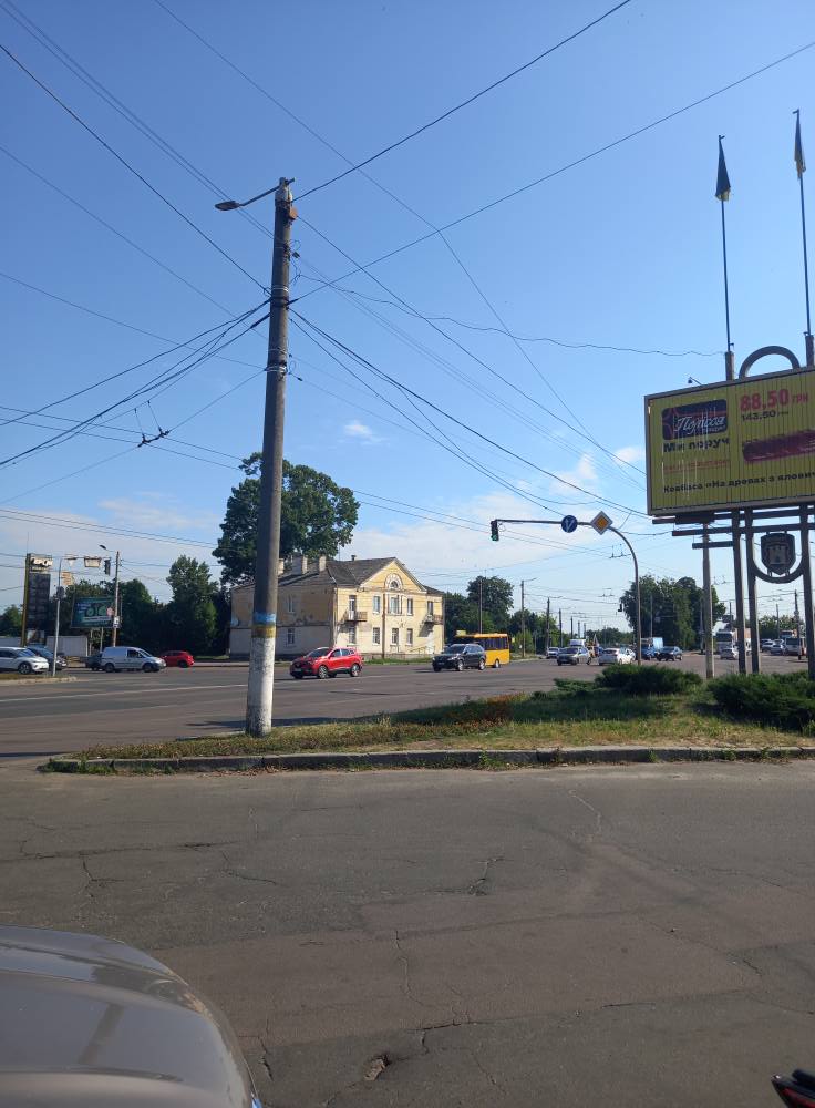 «Ворота Європи» в облупленій фарбі: чому Житомир зустрічає гостей обшарпаними фасадами