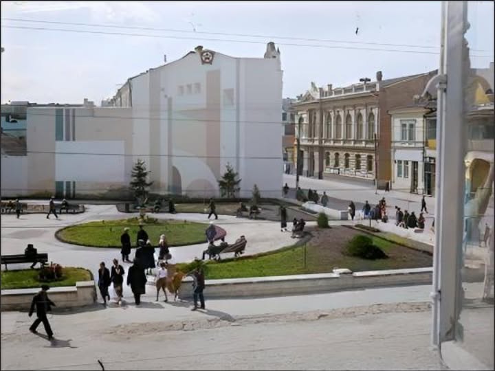 Фото старого Житомира. Фото скверу на вулиці Міськради