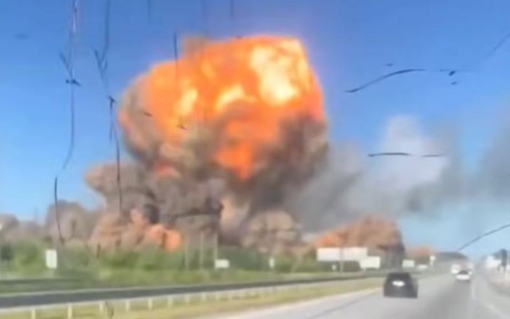 П’ятьом підозрюваним у вибуху на виробничому підприємстві в Житомирському районі обрано запобіжні заходи
