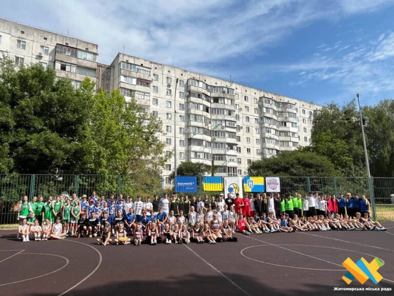 У Житомирі триває Відкритий чемпіонат міста з баскетболу 3х3