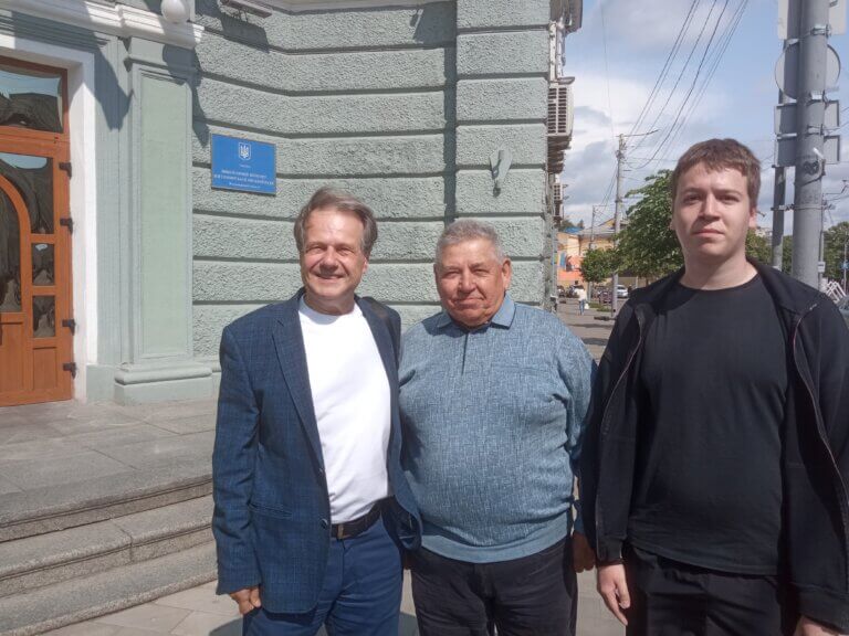 Згадати і згадувати не тільки корисно, але й необхідно, якщо ми – люди