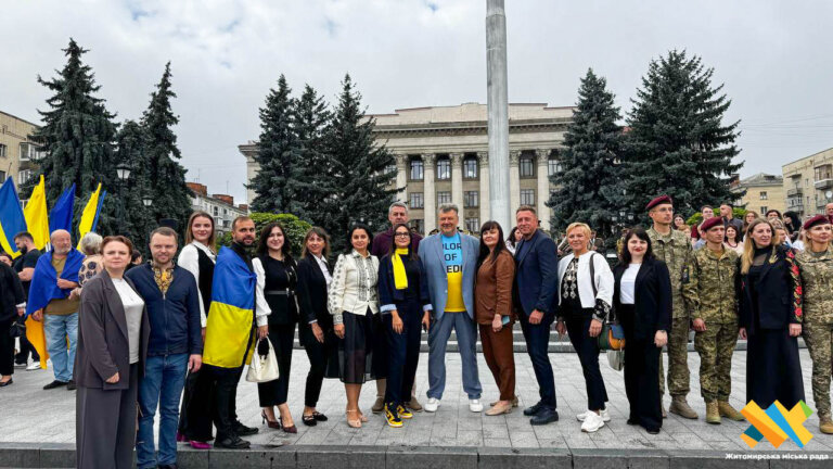 23 серпня — День Державного Прапора України