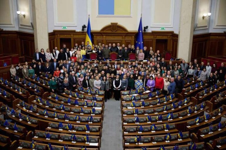 Верховна Рада IX скликання: 6 років триває «найдовша» каденція в історії України
