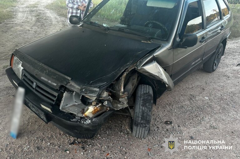 Поліція встановлює обставини ДТП у Житомирському районі за участі 13-річного водія мотоцикла