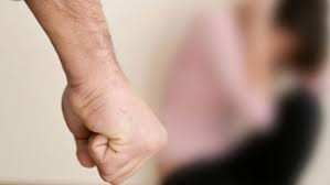 Кривдив співмешканку: звягельські слідчі завершили розслідування