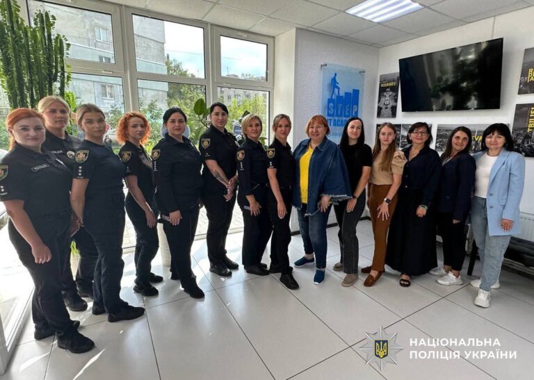 У Бердичеві правоохоронниці опанували нові методики реагування на випадки насильства