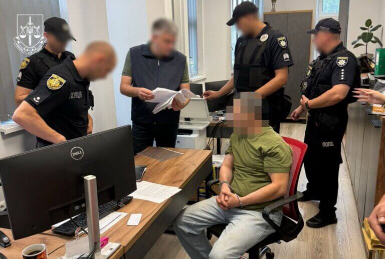СБУ та Нацполіція затримали особу, яка підозрюється у вбивстві нардепа Андрія Парубія