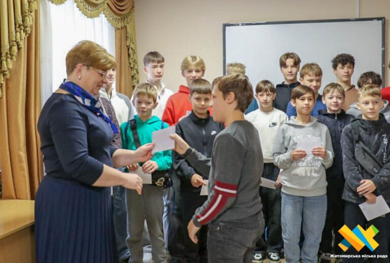 «Танець — це як картина»: стипендіями міського голови відзначили вихованців школи хореографічного мистецтва «Сонечко»