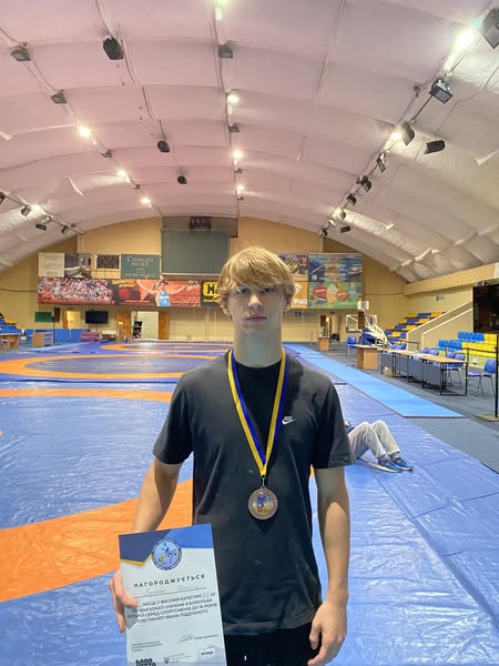 Спортсмен із Олевська серед кращих борців України: бронза на чемпіонаті у Черкасах
