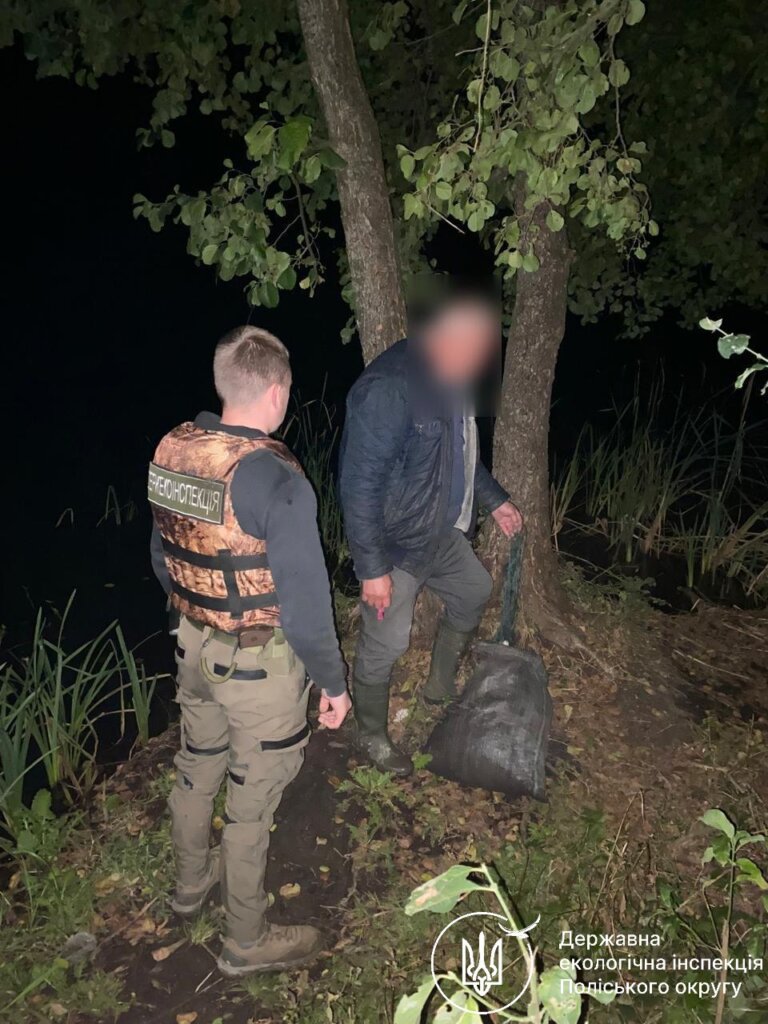 Екоінспектори зупинили незаконний вилов риби на Житомирщині