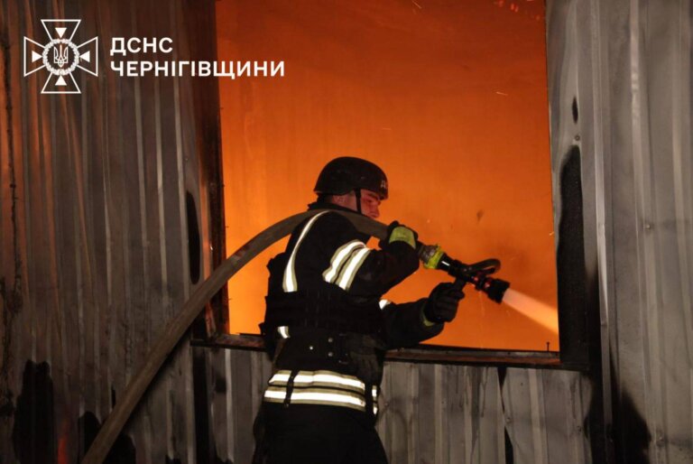 Чернігівщина: нічна атака дронами на Ніжин, є поранений
