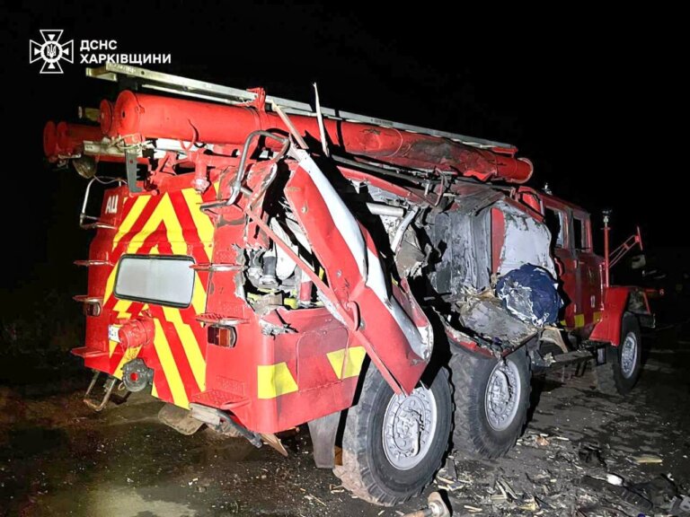 Черговий злочин проти рятувальників: на Харківщині внаслідок повторного ворожого удару загинув рятувальник, ще п’ятеро його колег були поранені